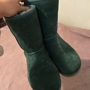 Green uggs size 7 women